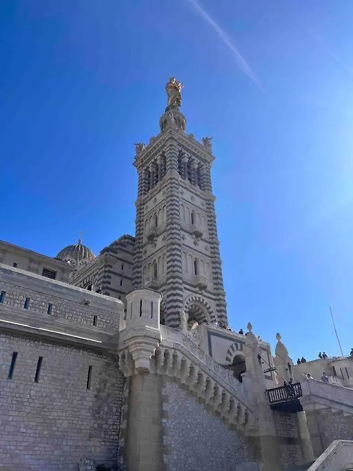 Brand New Cozy Apartment Marseille